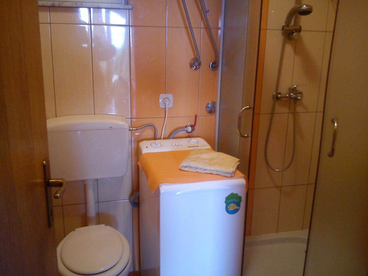 Apartman Atanasov Seline Exteriör bild