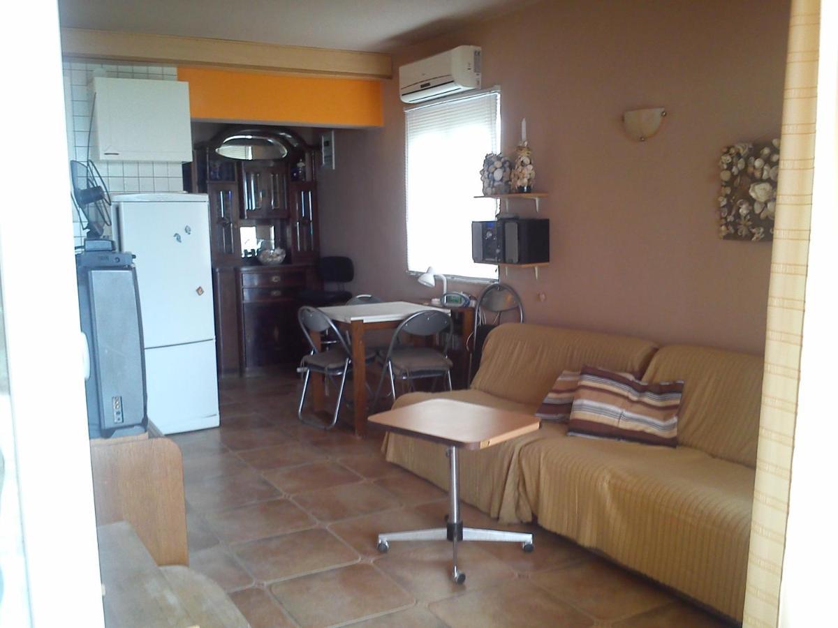 Apartman Atanasov Seline Exteriör bild