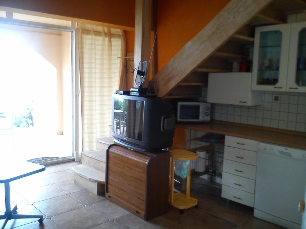 Apartman Atanasov Seline Exteriör bild